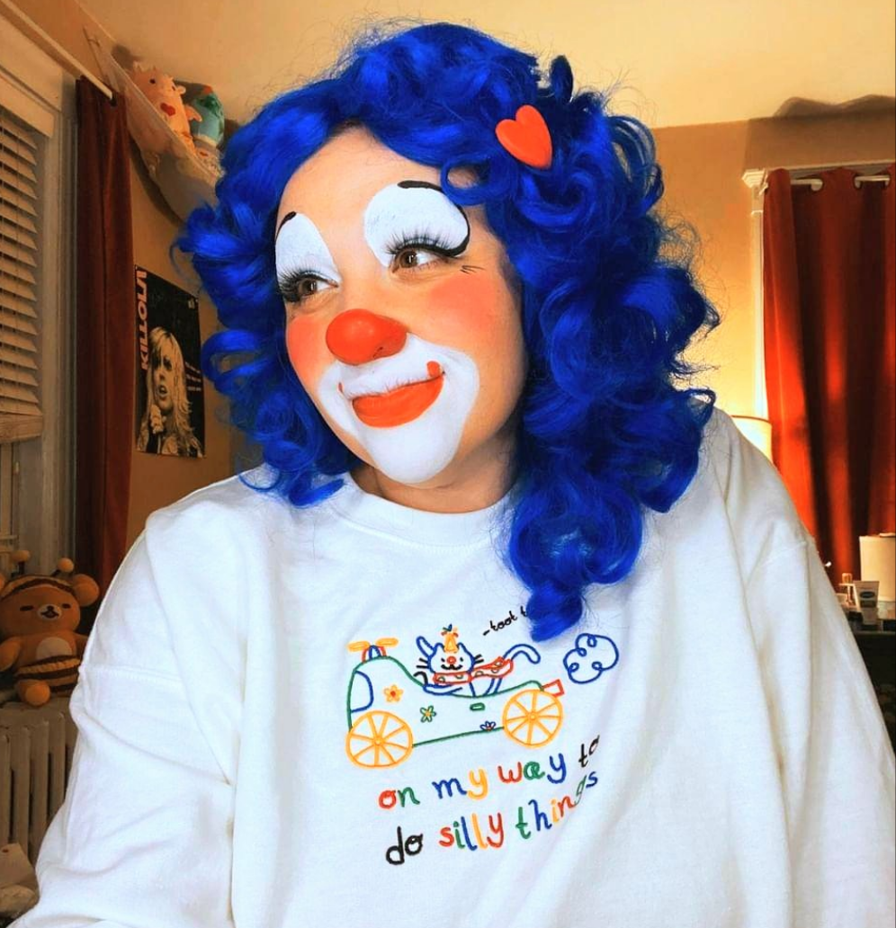 On My Way Silly Embroidered Unisex Sweatshirt S - 5XL